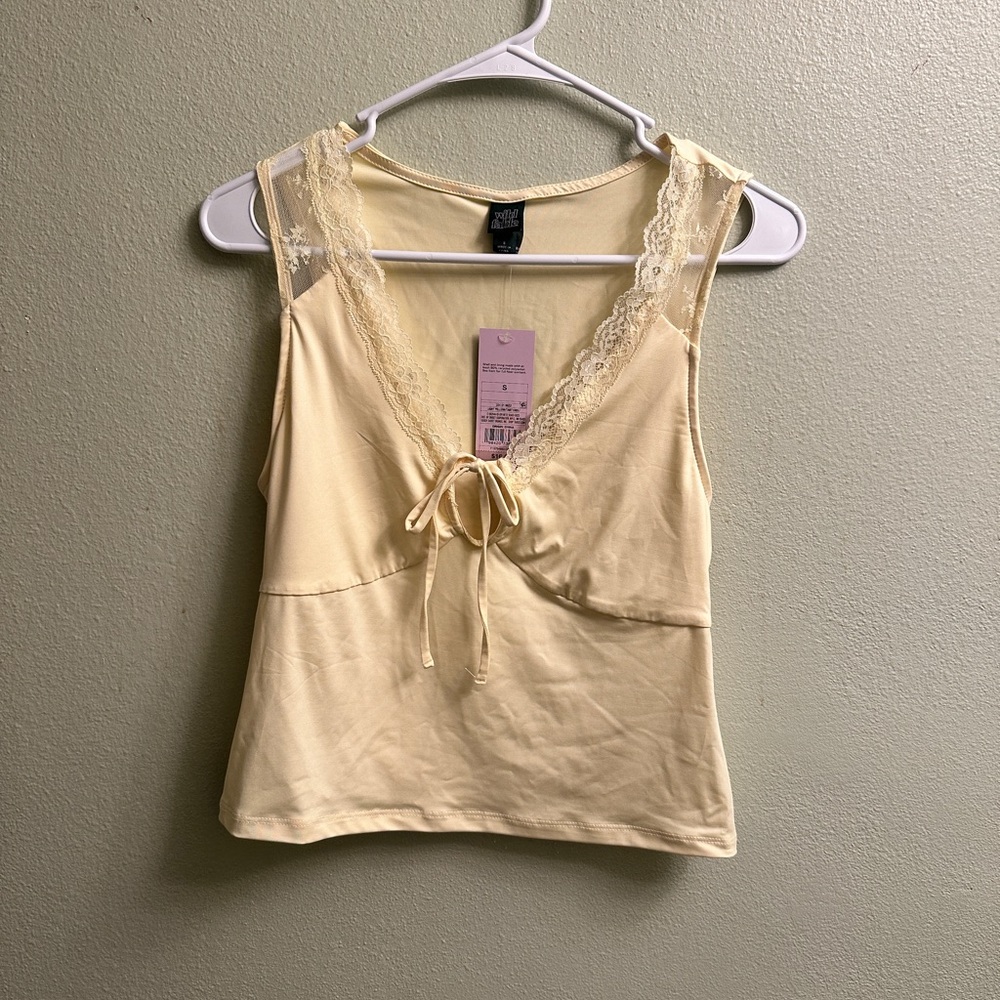 Wild Fable V-Neck Lace Trim Tank Top Size Small Yellow - Picture 6 of 8